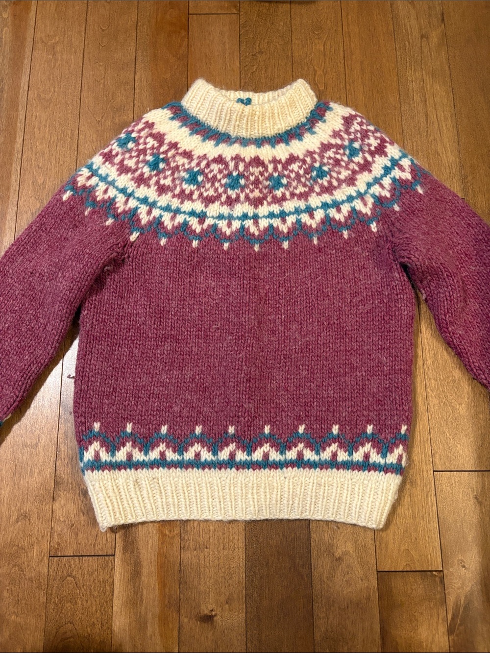 Vintage Nordic Fair Isle Wool Sweater in Berry and Cream